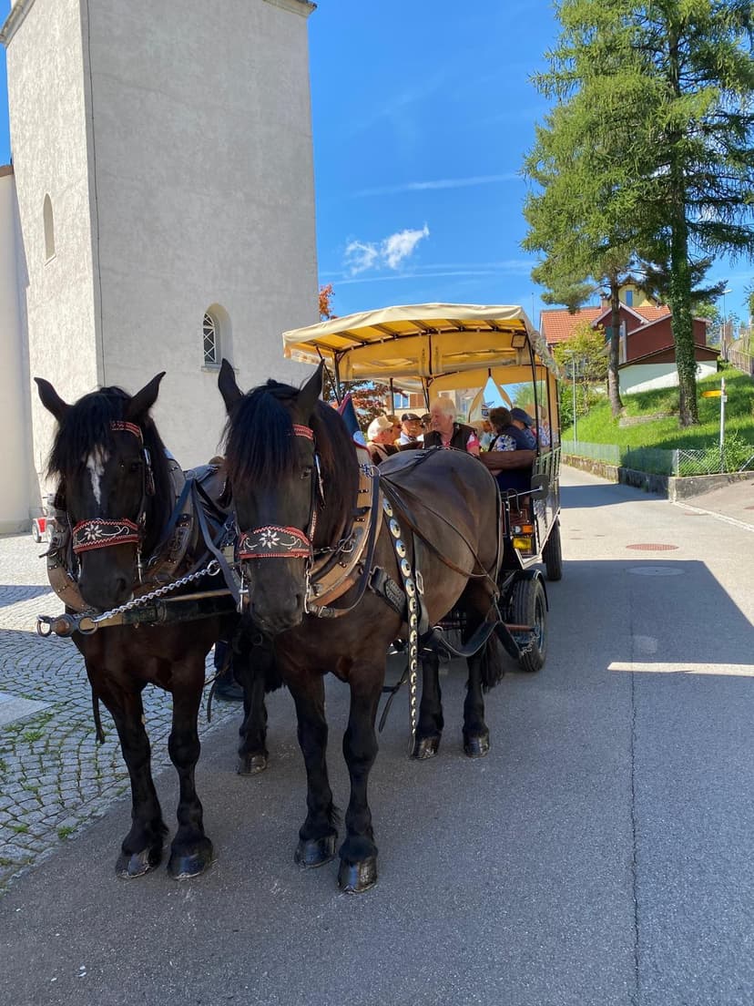 Montagsrunde - Miteinander und Füreinander