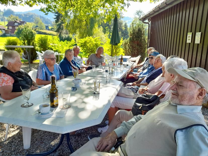 Montagsrunde - Miteinander und Füreinander